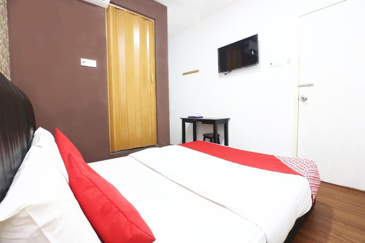 Oyo 717 Mr J Hotel Wakaf Che Yeh 2 Exterior foto